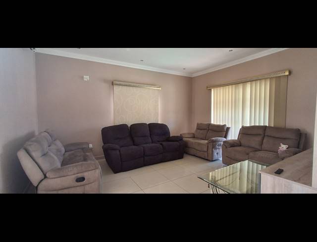 3 BEDROOM FREEHOLD FOR SALE IN MITHANAGAR